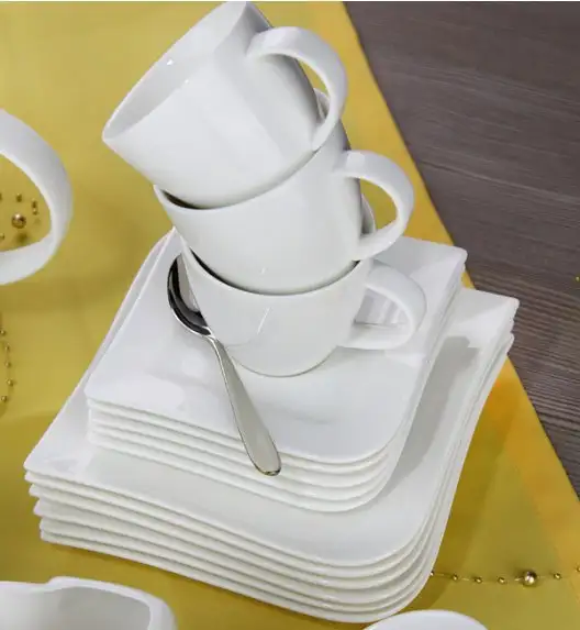 AMBITION FALA Serwis deserowy 23 elementy dla 6 osób 