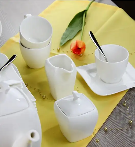 AMBITION FALA Serwis deserowy 23 elementy dla 6 osób 