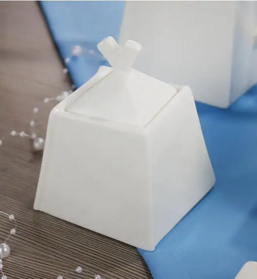 AMBITION KUBIKO Komplet kawowy 17 elementów dla 6 osób / Porcelana / 61249