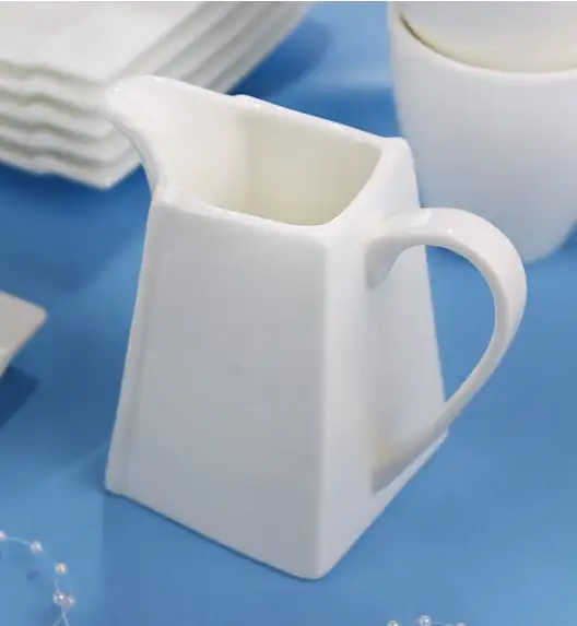 AMBITION KUBIKO Komplet kawowy 17 elementów dla 6 osób / Porcelana / 61249