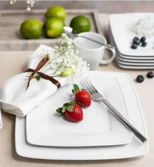 LUBIANA VICTORIA Serwis obiadowo-kawowy 30 el TG / 6 osób 