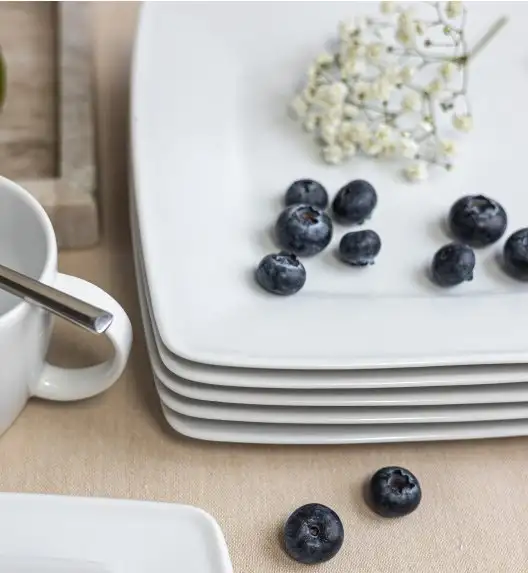 LUBIANA VICTORIA Serwis obiadowo-kawowy 30 el TG / 6 osób 