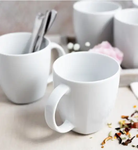 LUBIANA VICTORIA Serwis obiadowo-kawowy 152 el TG / 18 osób