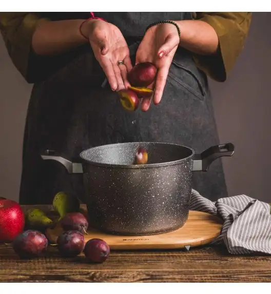 AMBITION SILVERSTONE Garnek aluminiowy 3,6 l z powłoką Qualum Basic Stone Edition 20 cm