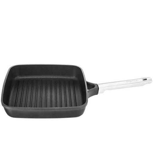 AMBITION TAURUS Patelnia grillowa 26 x 26 cm z powłoką Teflon ® Platinum Plus INDUKCJA