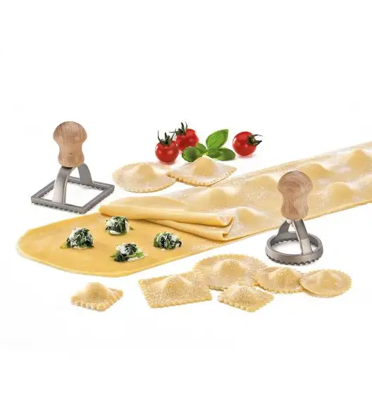 KUCHENPROFI Wykrawacz do ravioli ⌀ 8 cm drewno bukowe / FreeForm