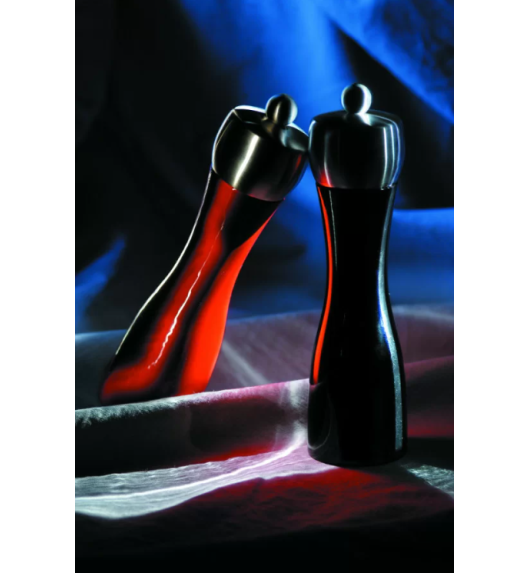 PEUGEOT FIDJI Młynek do soli 15 cm / czarny mat / drewno + stal nierdzewna