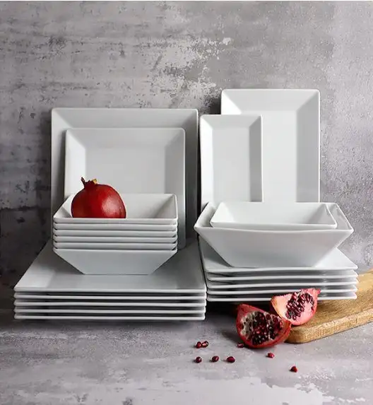 LUBIANA CLASSIC Serwis obiadowy 12 osób / 40 elementów