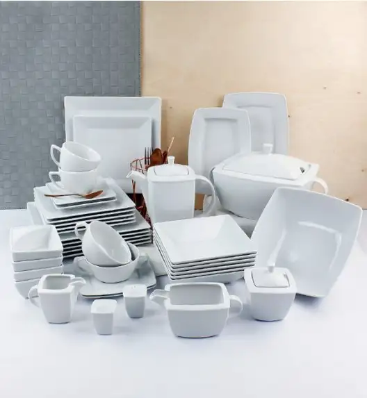 LUBIANA CLASSIC Serwis obiadowo-kawowy 24 os / 194 el 