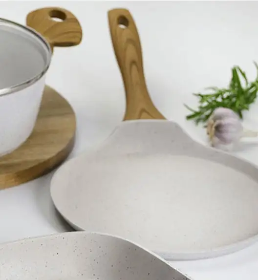 AMBITION NATURE Komplet patelni z powłoką nieprzywierającą Ø20, 24, 28 cm + Patelnia naleśnikowa Nature 28 cm