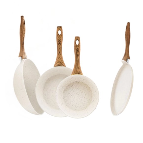 AMBITION NATURE Komplet patelni z powłoką nieprzywierającą Ø20, 24, 26 cm + Patelnia naleśnikowa Nature 28 cm