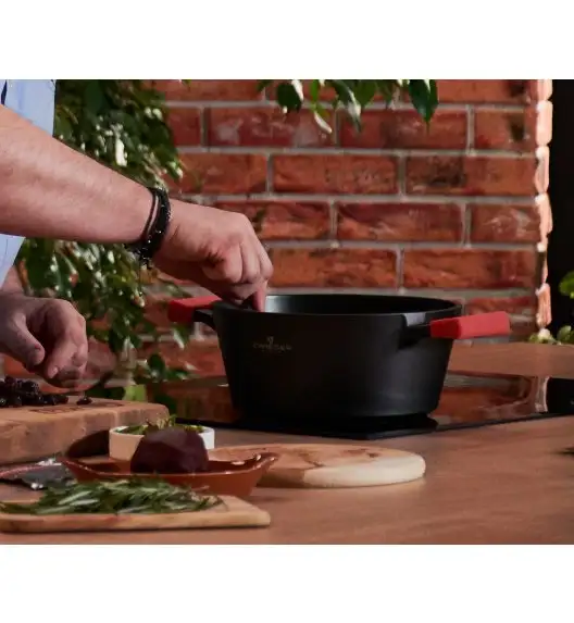 ZWIEGER OBSIDIAN Komplet garnków z pokrywkami 6 el+ patelnie Zwieger Obsidian 20, 24, 28cm + grillowa 28 cm