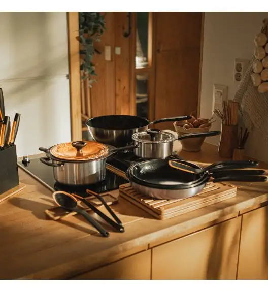 FISKARS FUNCTIONAL FORM 1027300 Szpatułka kuchenna 32,5 cm / tworzywo sztuczne