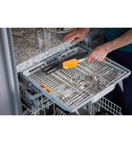 FISKARS FUNCTIONAL FORM 1023615 Szpatułka do ciasta 27,5 cm / silikon