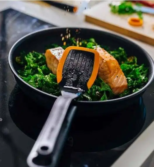 FISKARS FUNCTIONAL FORM AFF1 Komplet 5 przyborów kuchennych / tworzywo sztuczne