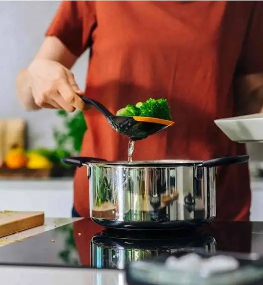 FISKARS FUNCTIONAL FORM AFF1 Komplet 5 przyborów kuchennych / tworzywo sztuczne