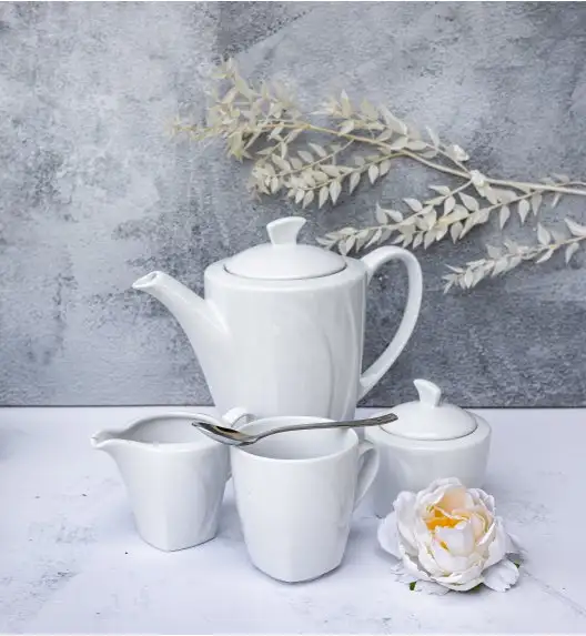 LUBIANA CELEBRATION Serwis obiadowo-kawowy 196 el / 24 os