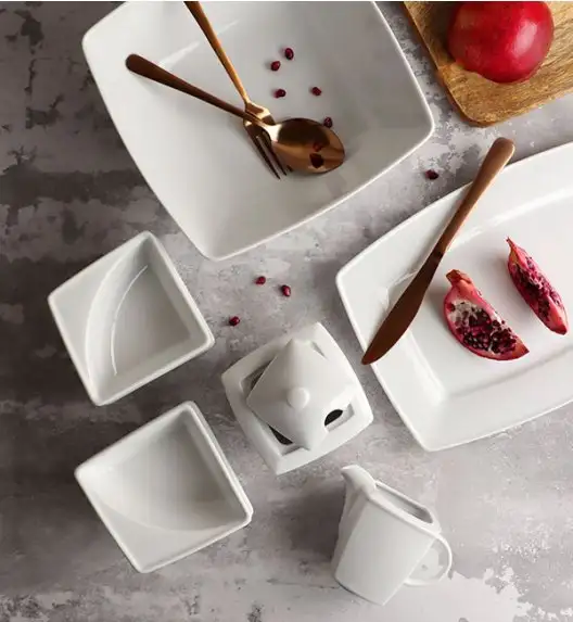 LUBIANA CLASSIC Serwis obiadowo-kawowy 24 os / 148 el