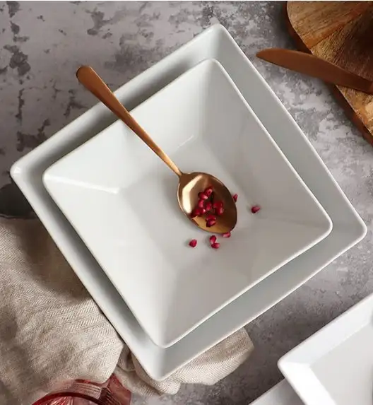 LUBIANA CLASSIC Serwis obiadowo-kawowy 18 os / 108 el 