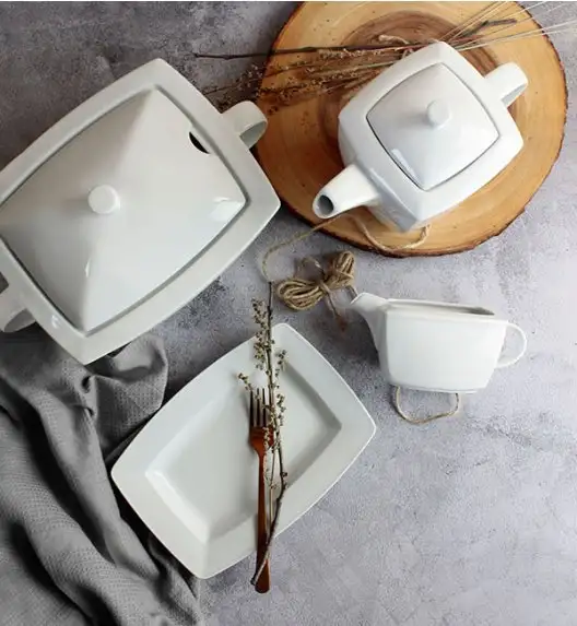 LUBIANA OPERA Serwis obiadowo-kawowy 44 el / 6 os 