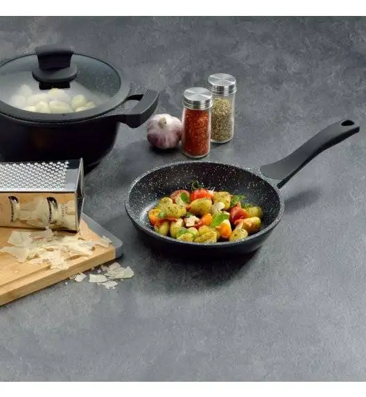 KELA STELLA NOVA Patelnia ⌀ 28 cm / chropowata powłoka nieprzywierająca