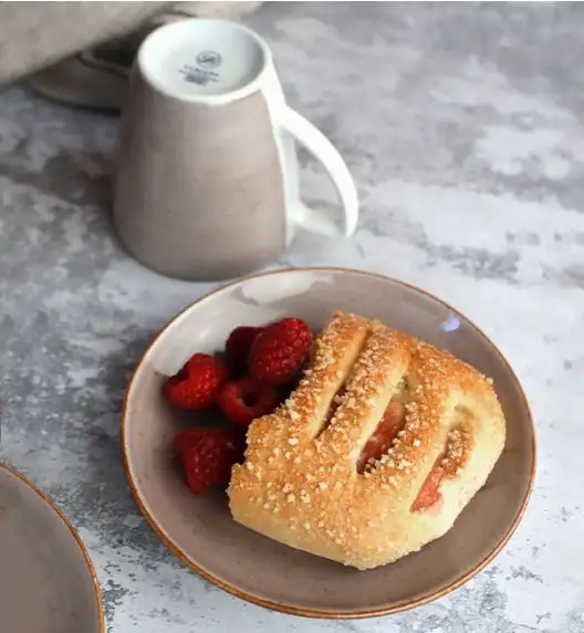 LUBIANA BOSS 6630T Filiżanka 200 ml + spodek / brązowa / porcelana ręcznie malowana