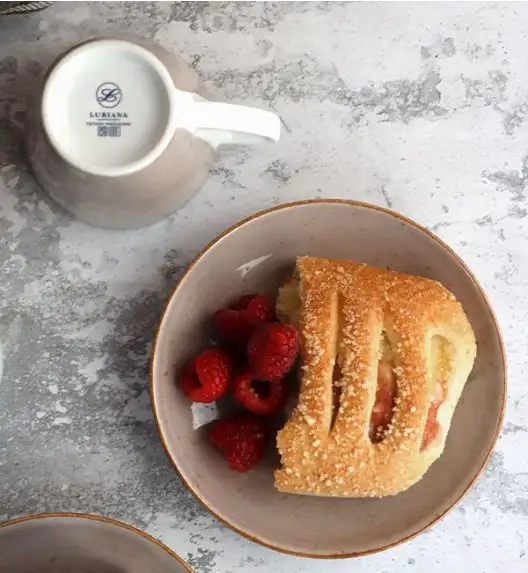 LUBIANA BOSS 6630T Filiżanka 200 ml + spodek / brązowa / porcelana ręcznie malowana