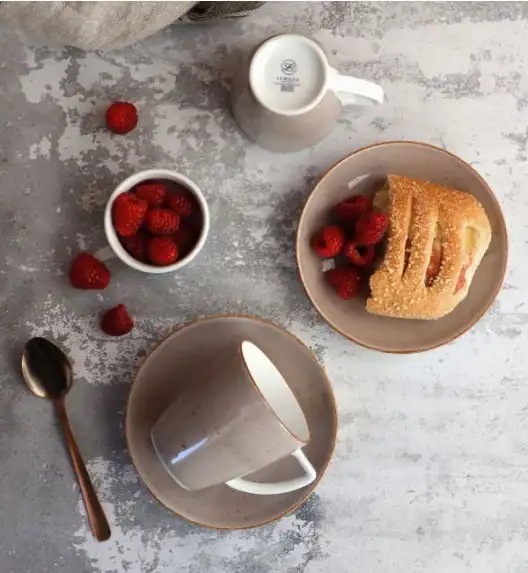 LUBIANA BOSS 6630T Komplet Filiżanka 200 ml + spodek / 12 os / 24 el / brązowa / porcelana ręcznie malowana