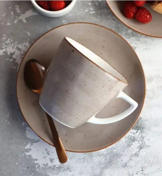 LUBIANA BOSS 6630T Filiżanka 350 ml + spodek / brązowa / porcelana ręcznie malowana