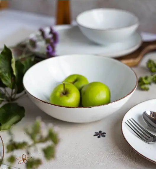 LUBIANA BOSS 6630U Salaterka 21 cm / budyniowy / porcelana ręcznie malowana