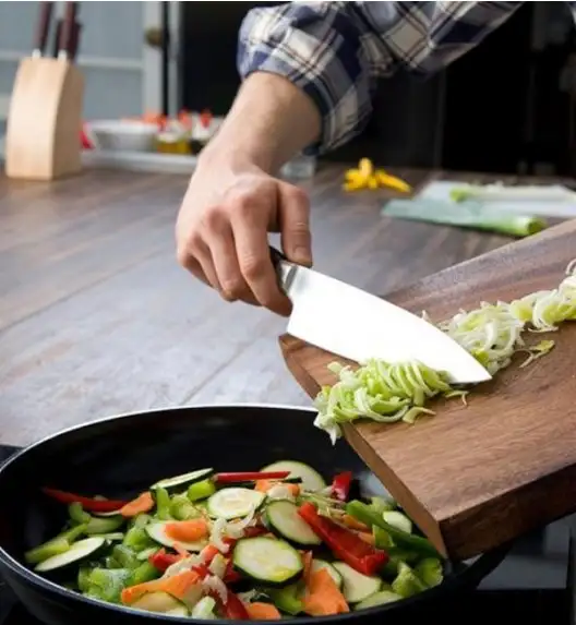 ​GERLACH DECO BLACK Komplet 5 noży w bloku + Natur Tasak do ziół z deską + Deska Natur 30 x 24 cm