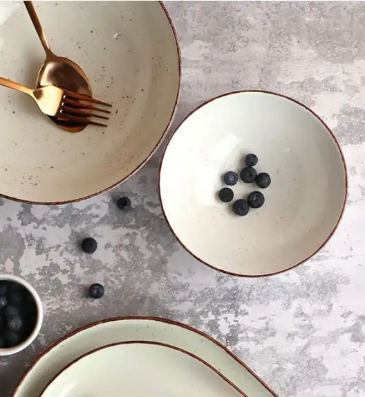 LUBIANA BOSS 6630U Komplet 4 dodatków / budyniowy / porcelana ręcznie malowana