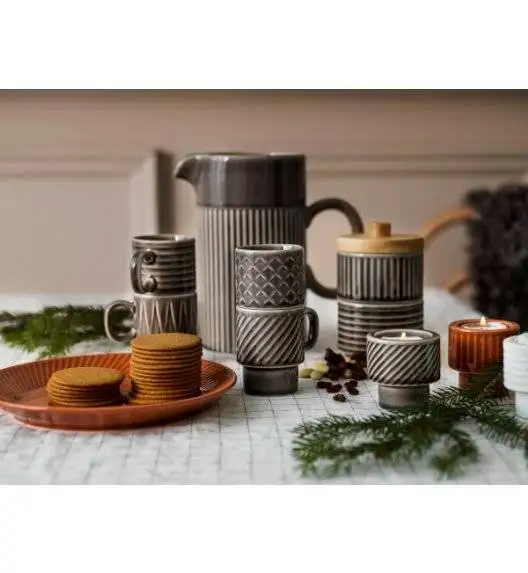 SAGAFORM COFFEE Talerz deserowy 20 cm czerwony / ceramika