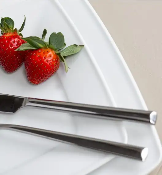 LUBIANA VICTORIA Serwis obiadowo-kawowy 41 el SM / 12 osób