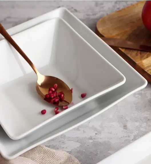 LUBIANA CLASSIC Serwis obiadowy 12 osób / 44 elementy