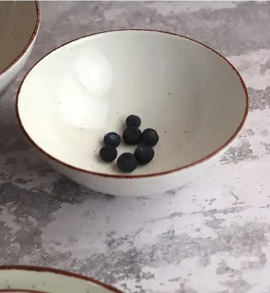 LUBIANA BOSS 6630U Serwis obiadowy 27 el / 6 osób / budyniowy / porcelana ręcznie malowana