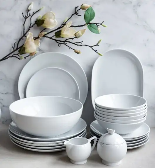 LUBIANA BOSS BIAŁY Serwis obiadowo - kawowy 234 el / 24 osób 