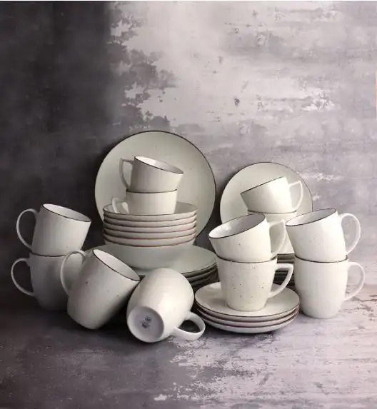 LUBIANA BOSS 6630U Serwis obiadowo - kawowy 76 el / 12 osób / budyniowy / porcelana ręcznie malowana