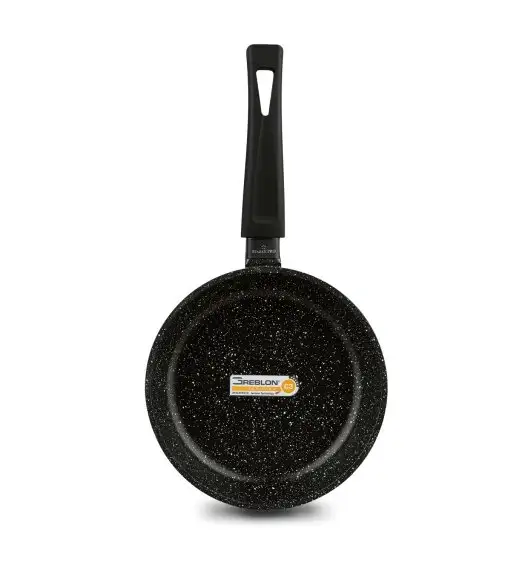 STARKE PRO CHELSEA Patelnia z powłoką nieprzywierającą 20 cm + podkładka / Greblon® C3