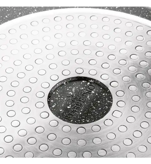 STARKE PRO CHELSEA Patelnia z powłoką nieprzywierającą 20 cm + podkładka / Greblon® C3