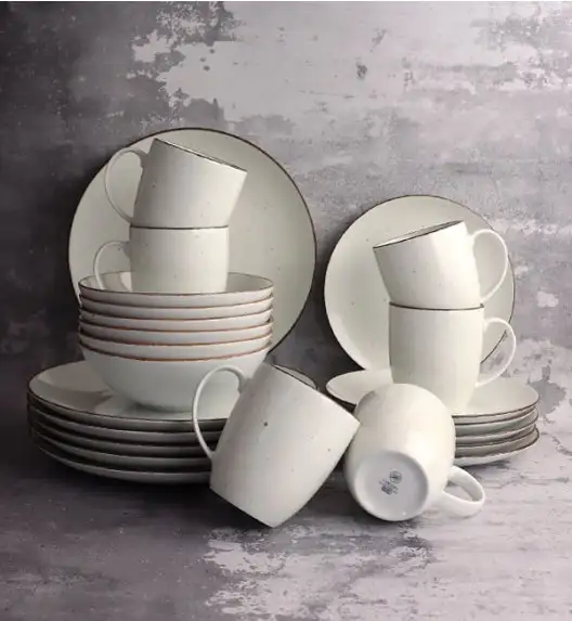 LUBIANA BOSS 6630U Serwis obiadowy 76 el / 18 osób / budyniowy / porcelana ręcznie malowana