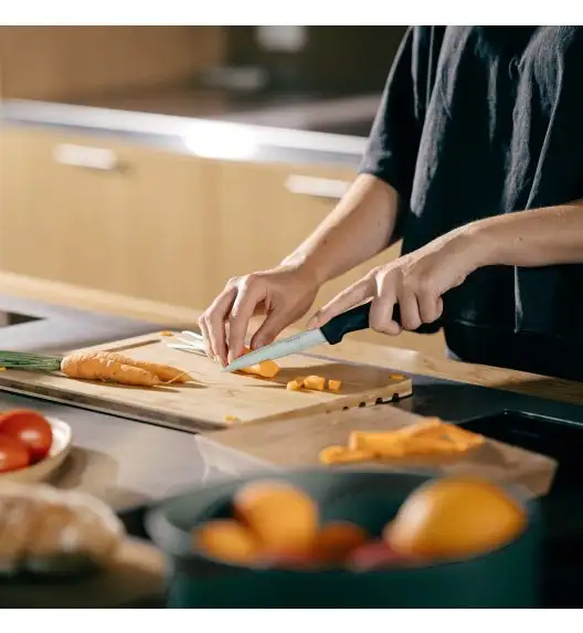 FISKARS FUNCTIONAL FORM 1057563 Komplet 3 noży do obierania w pudełku / stal nierdzewna 