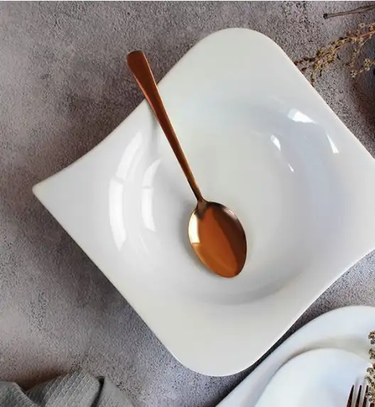 LUBIANA OPERA Serwis obiadowy 48 el / 12 os 