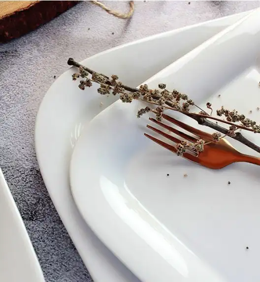 LUBIANA OPERA Serwis obiadowy 48 el / 12 os 