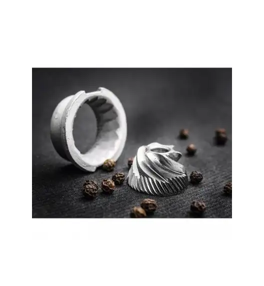 PEUGEOT BISTRO NATURE BLACK Młynek do pieprzu 10 cm / drewno bukowe