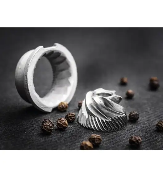 PEUGEOT LINE Młynek do pieprzu 12 cm / dark carbone