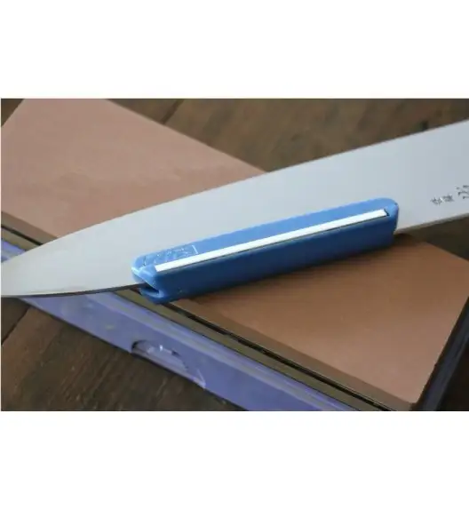 KASUMI Pomocnik do ostrzenia noży na kamieniu 