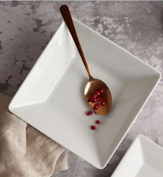 LUBIANA CLASSIC Serwis obiadowy 12 osób / 69 elementów