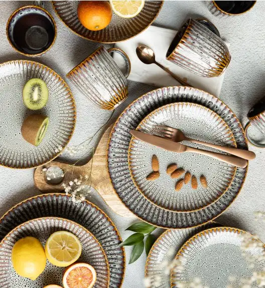 LUBIANA STONEWARE CERAMIKA / METEOR DESERT / Serwis obiadowy 18 elementów dla 6 osób / odcień piaskowo-niebieski