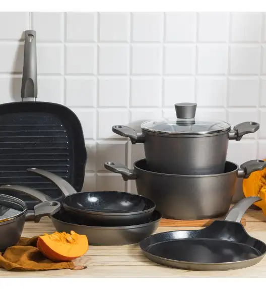 AMBITION VERSO Garnek z pokrywą 20 cm / 2,3 l / aluminium / indukcja